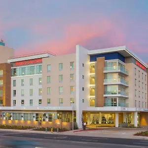 Hampton & Suites Lax Hotel